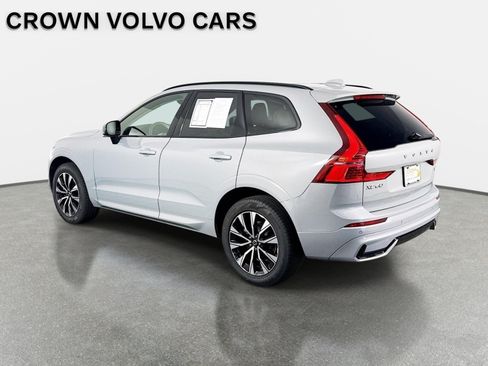 Used 2024 Volvo XC60 B5 Core w/ Protection Package AWD/4WD image 8