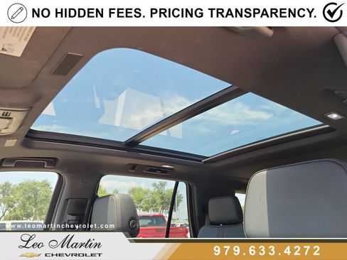 Used 2025 Chevrolet Tahoe RST w/ Advanced Technology Package AWD/4WD image 30