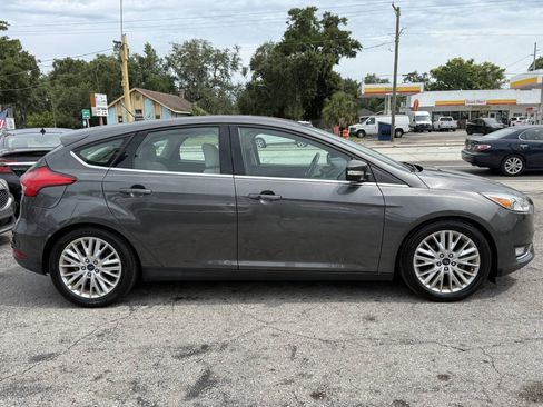 Used 2015 Ford Focus Titanium FWD image 8