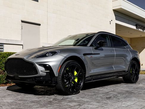 New 2026 Aston Martin DBX S image 35