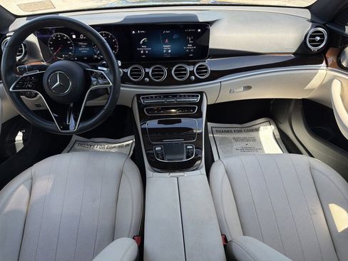 Used 2022 Mercedes-Benz E 350 4MATIC Sedan image 12