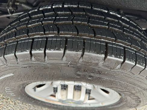 Used 2020 Chevrolet Express 2500 w/ Driver Convenience Package image 30