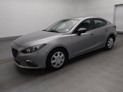 Used 2016 MAZDA MAZDA3 i Sport image 2