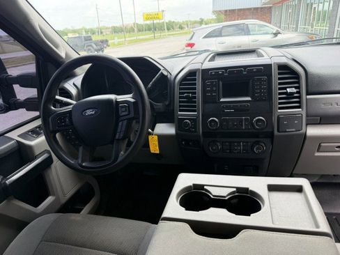Used 2019 Ford F350 XL w/ STX Appearance Package image 7
