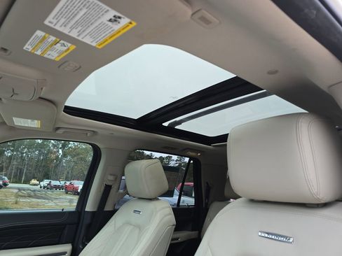Used 2020 Ford Expedition Max Platinum image 36
