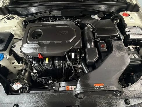 Used 2016 Kia Optima LX FWD image 22