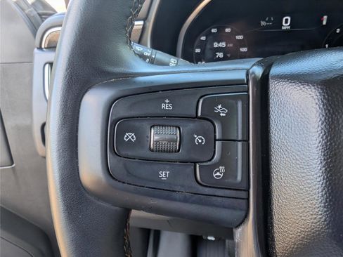 Used 2023 GMC Yukon AT4 w/ Technology Package image 23