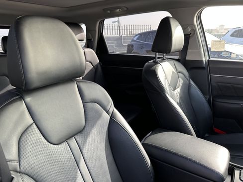 Certified 2024 Kia Sorento SX image 14