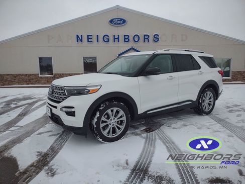Used 2020 Ford Explorer Limited w/ Class III Trailer Tow Package image 1