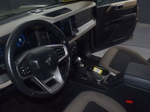 Used 2025 Ford Bronco Big Bend image 29