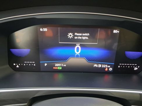 Certified 2024 Volkswagen Tiguan SE R-Line FWD image 19