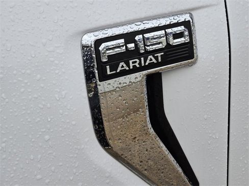 Used 2022 Ford F150 Lariat image 7