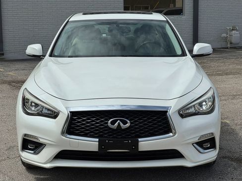 Used 2018 INFINITI Q50 Luxe w/ Essential Package (3.0T Luxe) RWD image 10