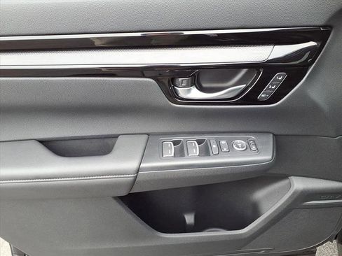 Used 2024 Honda CR-V EX-L image 11