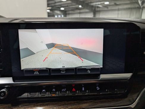 Used 2023 GMC Sierra 1500 Elevation w/ Preferred Package image 29