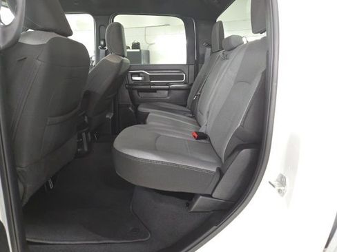 Used 2024 RAM 3500 Big Horn AWD/4WD image 30