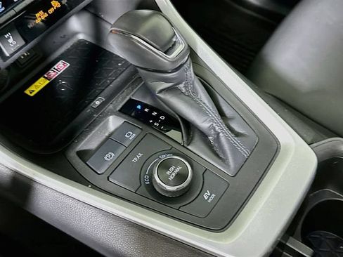Certified 2023 Toyota RAV4 XLE Premium AWD/4WD image 19