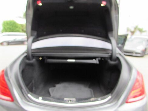 Used 2016 Mercedes-Benz S 550 Sedan image 20