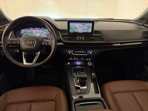 Used 2019 Audi Q5 2.0T Premium Plus w/ Premium Plus Package AWD/4WD image 29