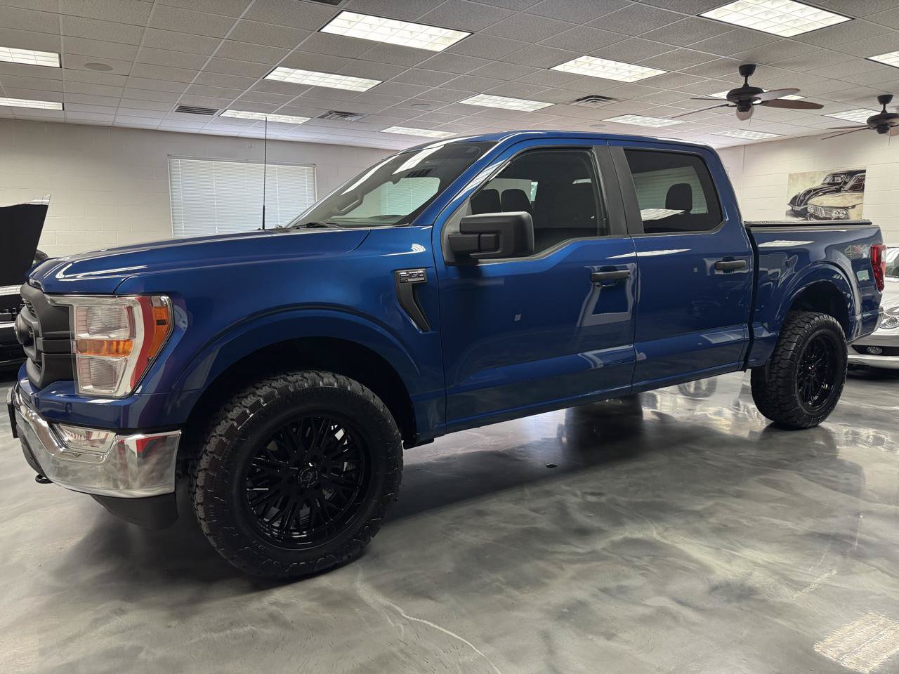 Used 2022 Ford F150 XL w/ Equipment Group 101A High AWD/4WD image 15