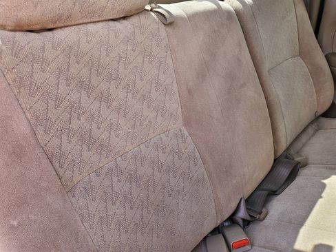 Used 2003 Toyota Tacoma w/ SR5 Package image 32