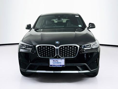 Used 2022 BMW X4 xDrive30i w/ Convenience Package AWD/4WD image 2
