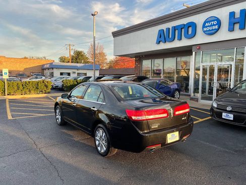 Used 2011 Lincoln MKZ w/ 102A Rapid Spec Order Code image 11