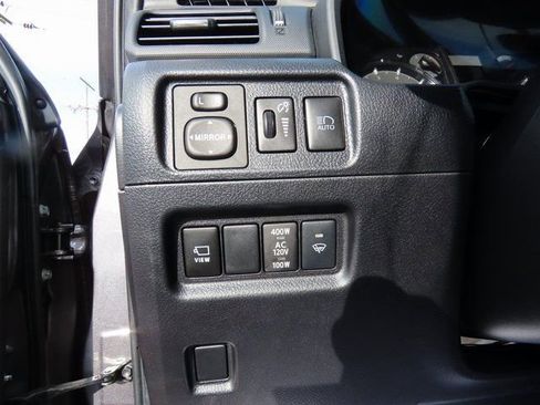 Used 2022 Toyota 4Runner SR5 Premium image 39