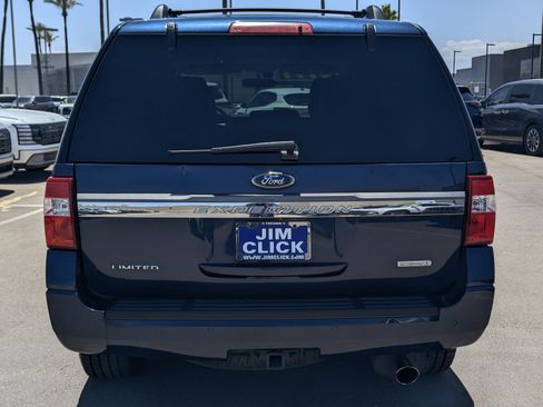 Used 2016 Ford Expedition Limited RWD image 3