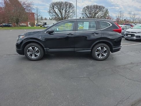 Used 2017 Honda CR-V LX image 4