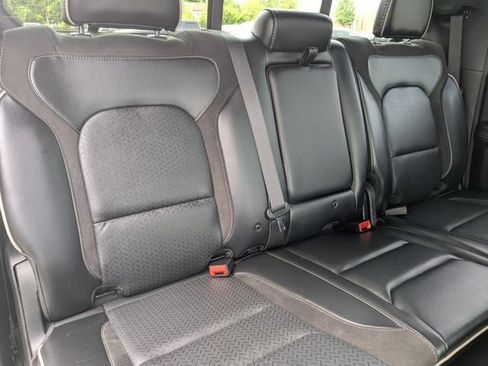 Used 2023 RAM 1500 Laramie AWD/4WD image 32