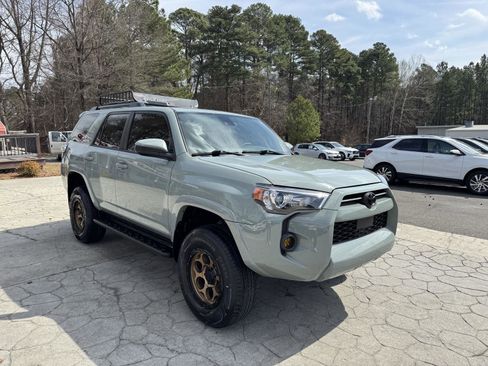 Used 2022 Toyota 4Runner Trail Special Edition image 19