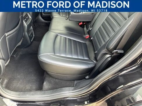 Certified 2024 Ford Edge SEL AWD/4WD image 34