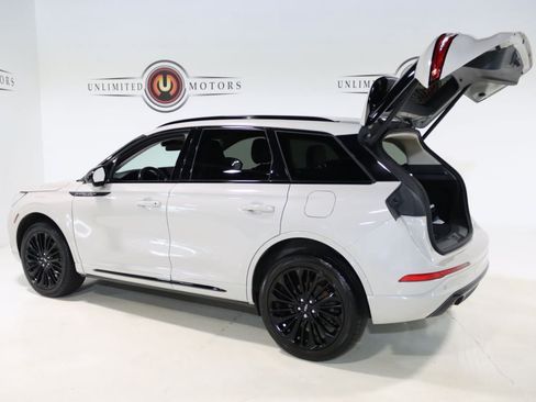 Used 2023 Lincoln Corsair Reserve w/ Jet Appearance Package AWD/4WD image 22