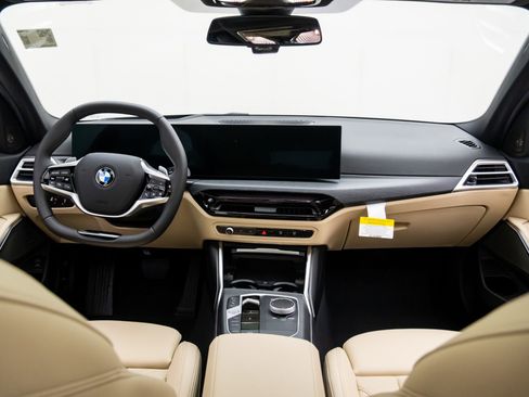 New 2026 BMW 330i xDrive Sedan w/ Premium Package image 10