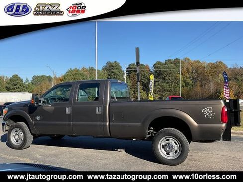 Used 2016 Ford F350 XL w/ Power Equipment Group AWD/4WD image 4