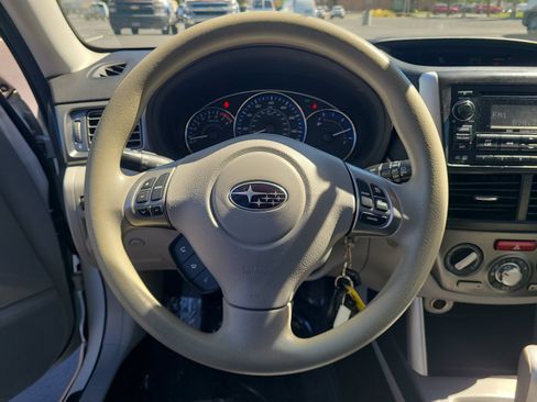 Used 2012 Subaru Forester 2.5X Premium w/ All-Weather Pkg AWD/4WD image 9
