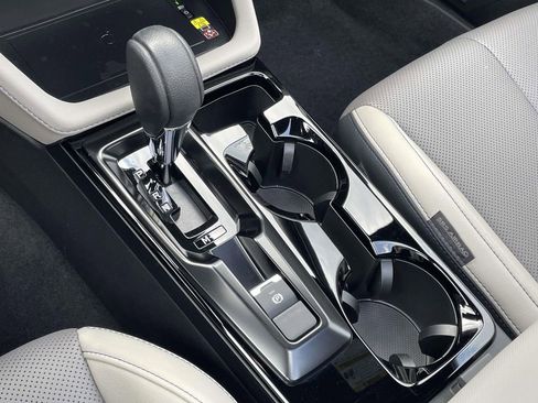 Certified 2026 Subaru Forester Limited image 25