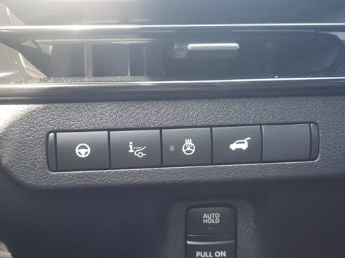 Certified 2025 Nissan Murano Platinum w/ Cargo Package AWD/4WD image 25