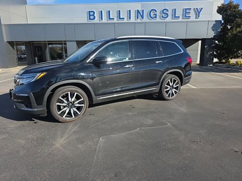 Used 2021 Honda Pilot Touring image 2