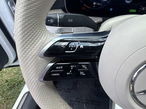 Used 2023 Mercedes-Benz E 450 Coupe image 23