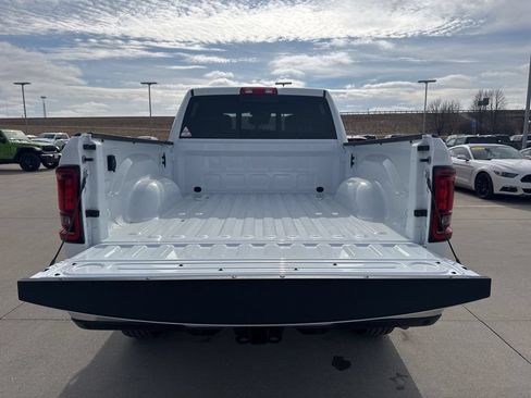 New 2026 RAM 2500 Tradesman AWD/4WD image 30