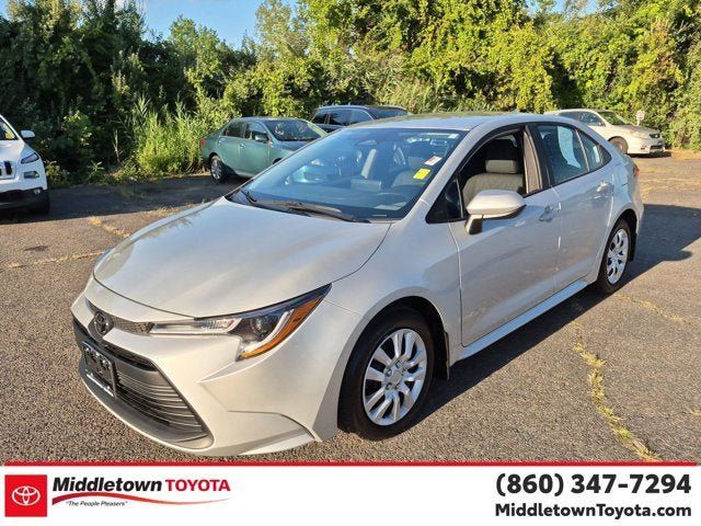 Certified 2025 Toyota Corolla LE FWD image 7