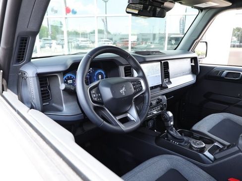 Used 2025 Ford Bronco Big Bend AWD/4WD image 25