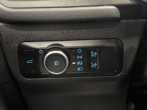 Used 2024 Ford Escape Platinum AWD/4WD image 27