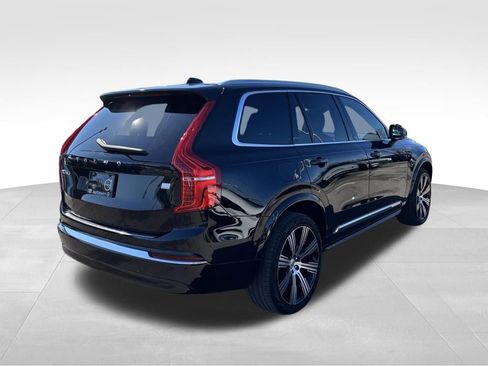 Certified 2024 Volvo XC90 T8 Ultimate w/ Protection Package Premier image 38