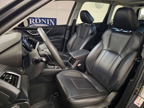 Used 2020 Subaru Forester Touring image 13