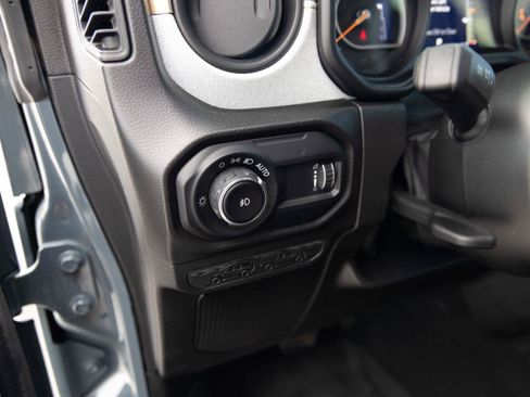 Used 2024 Jeep Wrangler Unlimited Sport AWD/4WD image 20