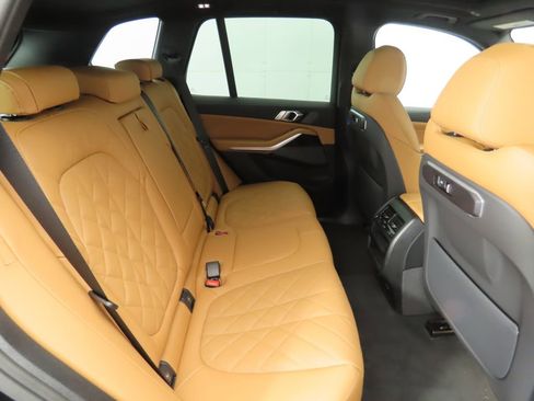 New 2026 BMW X5 xDrive40i image 21