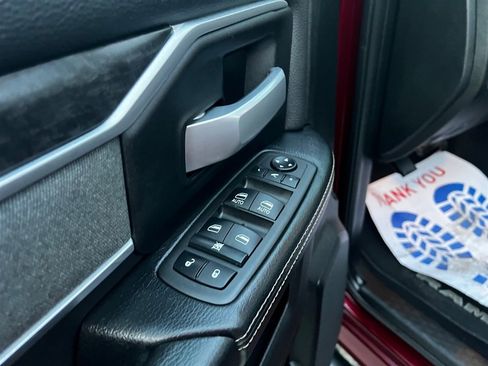 Used 2021 RAM 2500 Big Horn w/ Night Edition image 26